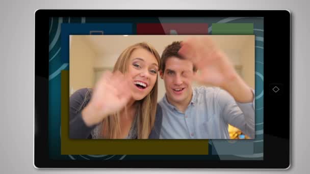 Freizeit-Montage auf digitalem Tablet — Stockvideo