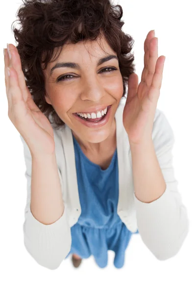 Kopf einer lächelnden Frau mit weit geöffneten Händen — Stockfoto