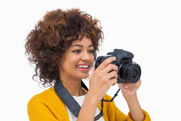 Menina feliz tirar uma foto — Fotografia de Stock