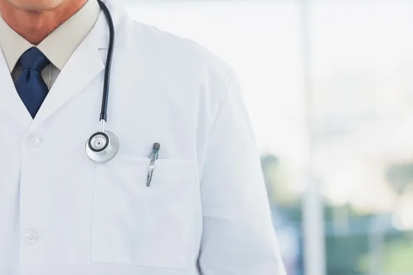 Doctor wearing lab coat — Stock Photo, Image