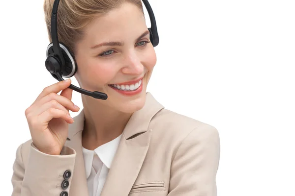 Operador sonriente hablando con auriculares —  Fotos de Stock