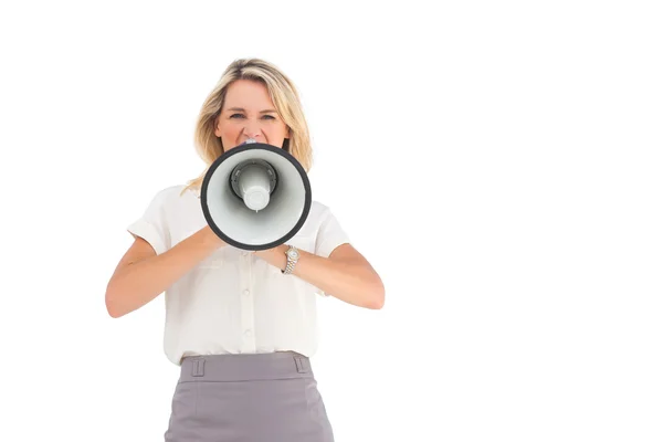 Empresária gritando através de megafone — Fotografia de Stock