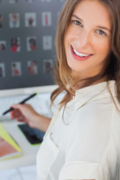 Portrait of a cheerful photo editor — Stock Photo, Image