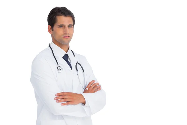 Médico de popa con brazos cruzados — Foto de Stock