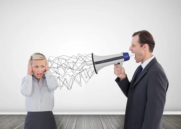 Empresário segurando um megafone — Fotografia de Stock