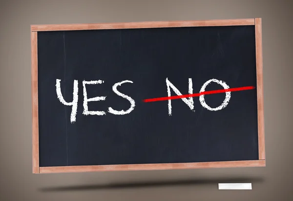 Yes and no written on blackboard — Stock Photo, Image