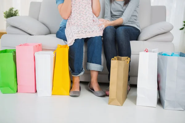 Dizi renkli alışveriş torbaları — Stok fotoğraf
