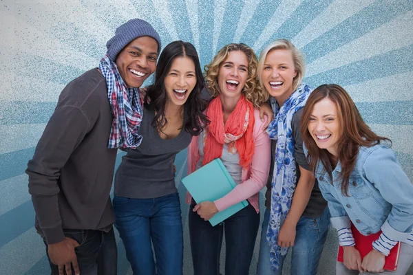 Group of friends posing together — Stock Photo, Image