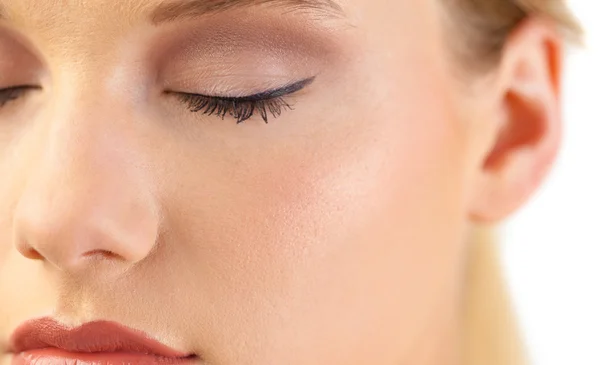 Close up on gorgeous blondes closed eye — Stock Photo, Image