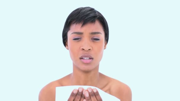 Attractive woman sneezing — Stock Video