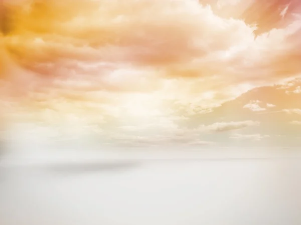 Cloudy yellow sky — Stock Photo, Image