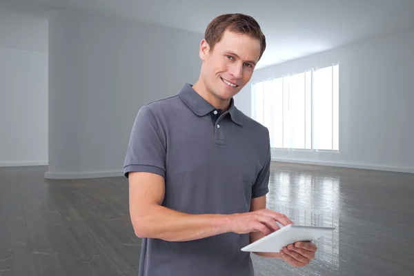 Man with tablet computer — Stock Photo, Image