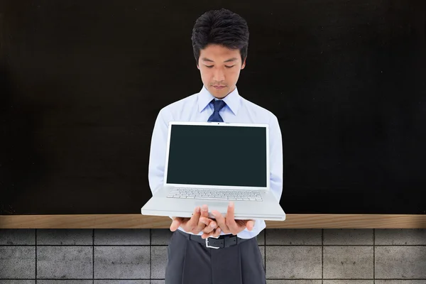 Biznesmen Wyświetlono laptopa — Zdjęcie stockowe