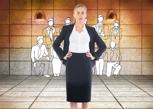 Immagine composita di donna d'affari in piedi con le mani sui fianchi — Foto Stock