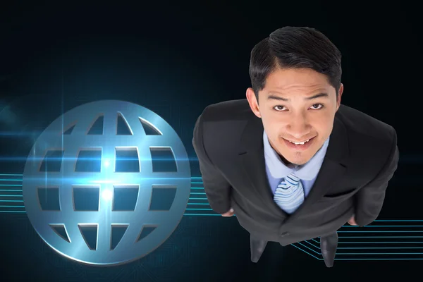 Obraz kompozytowy uśmiechający się azjatycki biznesmen — Zdjęcie stockowe