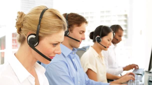 Call Center agent na wywołanie — Wideo stockowe