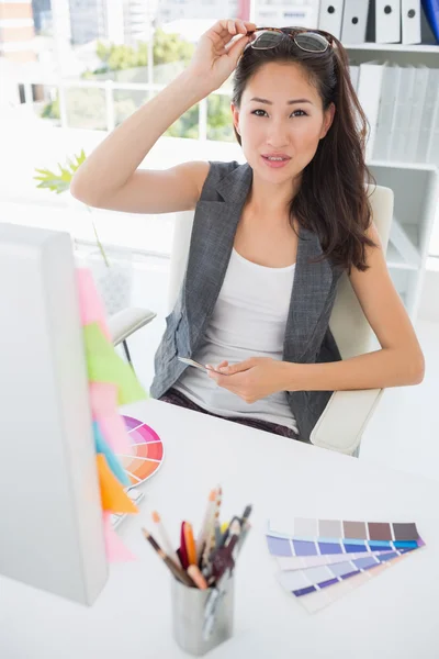 Portrait of a female photo editor at work — Stock Photo, Image