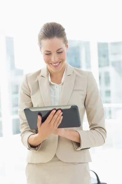 Beautiful businesswoman using digital tablet — Stock Photo, Image