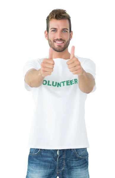 Πορτρέτο του ένα ευτυχισμένο αρσενικό εθελοντής gesturing μπράβο — Φωτογραφία Αρχείου