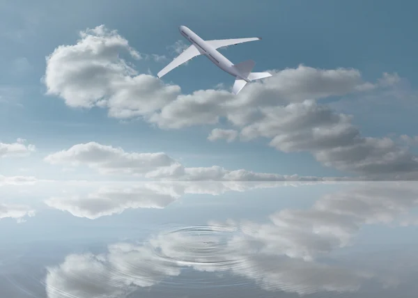 평화로운 물 및 하늘 합성 이미지 — 스톡 사진