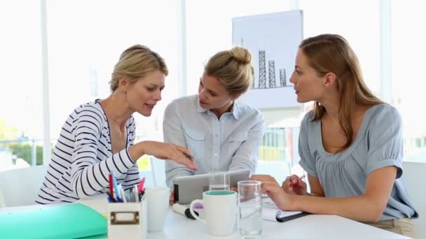 Businesswomen having a meeting using tablet pc — Stock Video