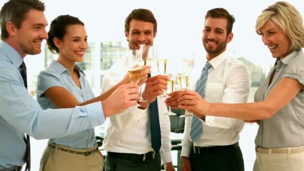 Business team toasting with champagne — Stock Video