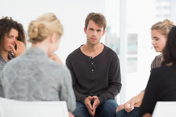 Serious rehab group at a session — Stock Photo, Image