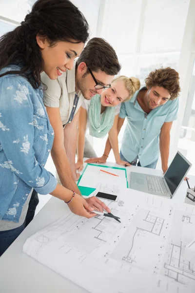 Fashion designers discussing designs — Stock Photo, Image