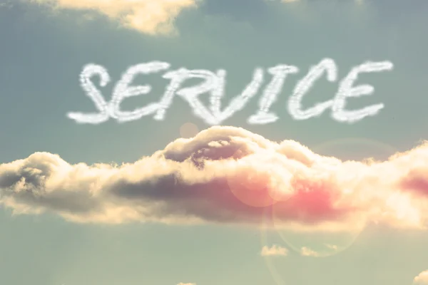 Service - contre ciel bleu vif avec nuage — Photo