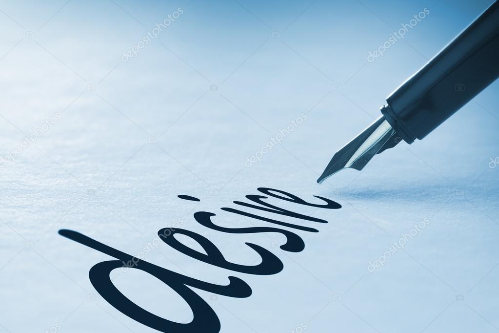 Stylo Plume Ecriture Desir Image Libre De Droit Par Wavebreakmedia C