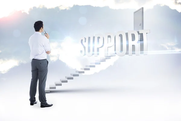 Support against white steps leading to closed door — Stock Photo, Image