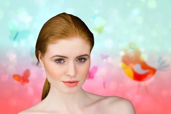 Redhead camera kijken — Stockfoto