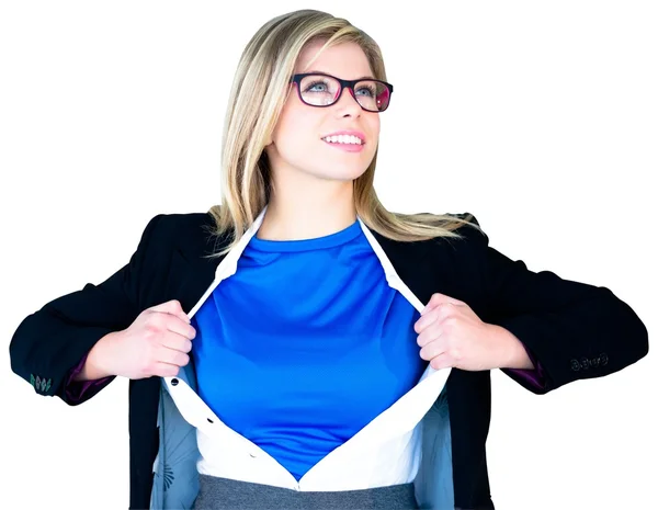Geschäftsfrau öffnet ihr Hemd im Superhelden-Stil — Stockfoto