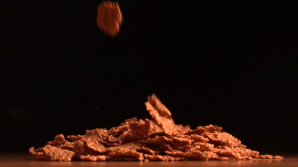 Cereal flakes pouring — Stock Video