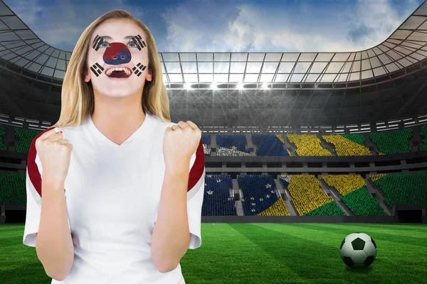 Excited south korea fan in face paint — Stock Photo, Image