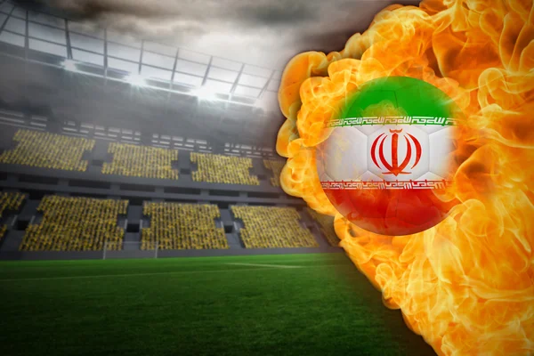 Image composite du feu entourant le drapeau iran football — Photo