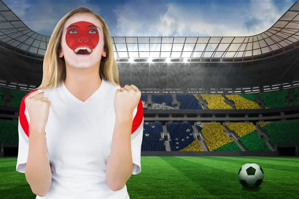 Excited japan fan in face paint — Stock Photo, Image