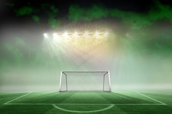 Campo de futebol e gol — Fotografia de Stock
