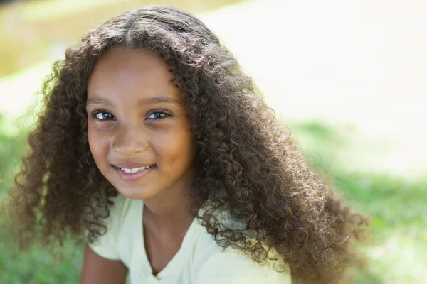 Girl in the park — Stock Photo, Image