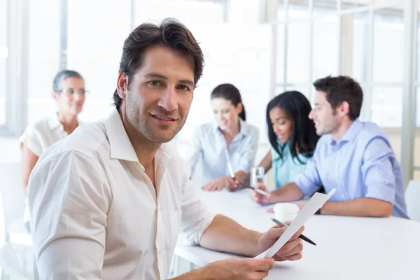 Empresário no local de trabalho — Fotografia de Stock