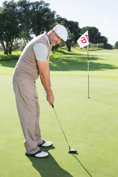 Golfer auf dem Putting Green — Stockfoto