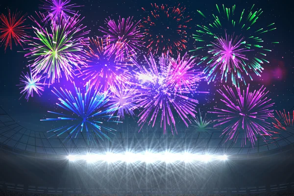 Feux d'artifice explosant sur le stade de football — Photo