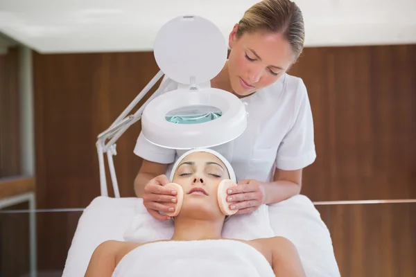 49,551 Beauty therapist Stock Photos 
