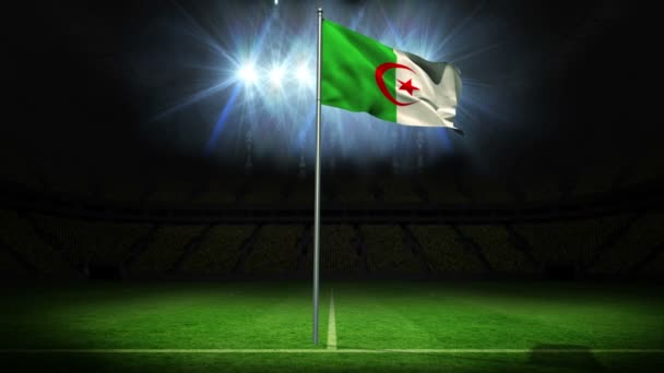 阿尔及利亚国旗飘扬在旗杆上 — 图库视频影像