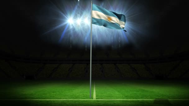 Bandera nacional de Argentina ondeando en asta de bandera — Vídeos de Stock