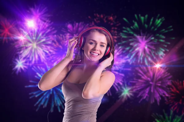 Girl listening to music — Stock Photo, Image