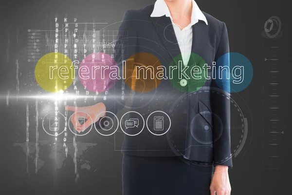 Businesswoman touching the words referral marketing — Stock Photo, Image