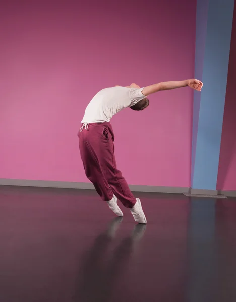 Cool break dancer stretching backwards — Stock Photo, Image