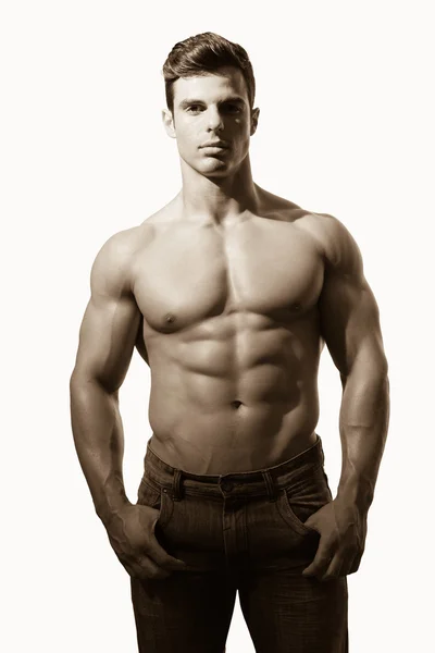 Portret przystojny muskularny mężczyzna — Zdjęcie stockowe