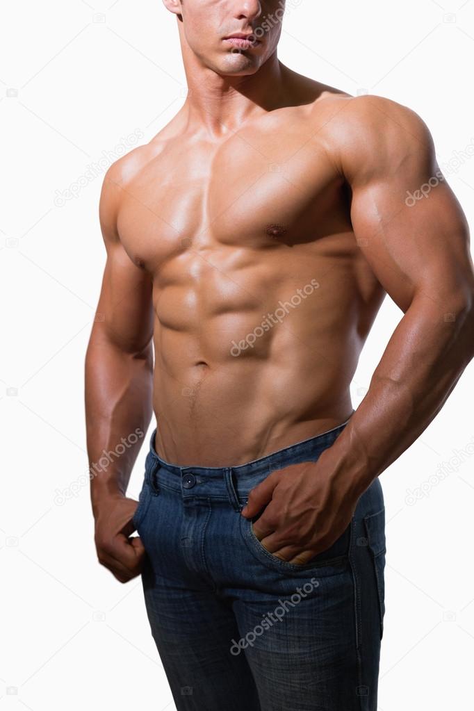 auge versus Caucho Hombre musculoso sin camisa fotos de stock, imágenes de Hombre musculoso  sin camisa sin royalties | Depositphotos